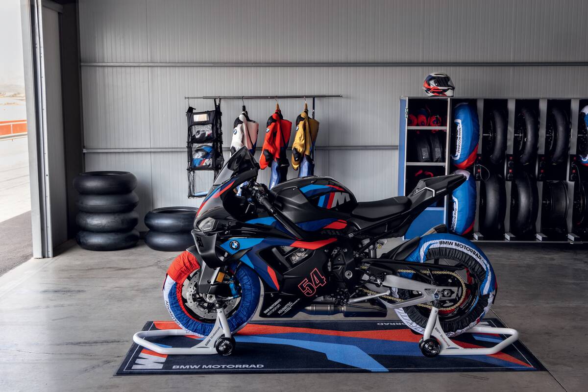 BMW M 1000 RR (2026) - Image 6
