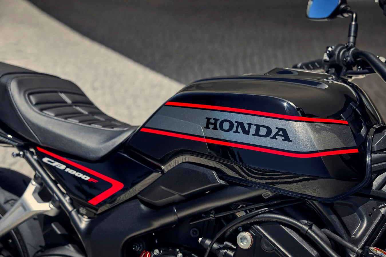 Honda CB1000F (2026) - Image 9