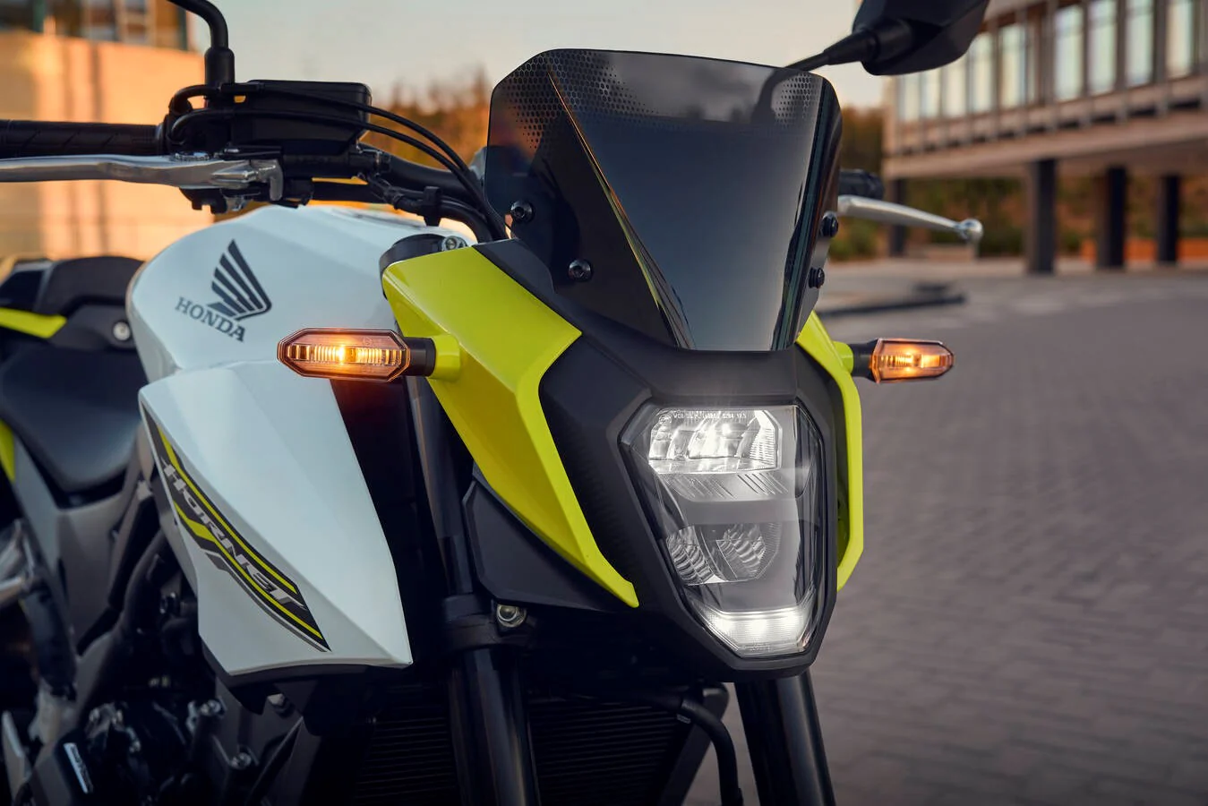 Honda CB500 Hornet (2026) - Image 10