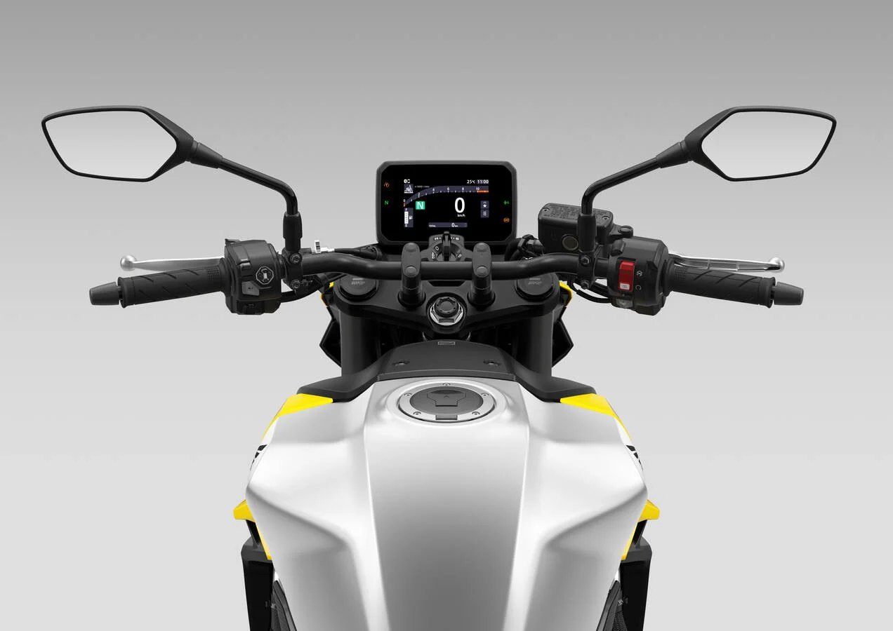 Honda CB750 Hornet (2026) - Image 12