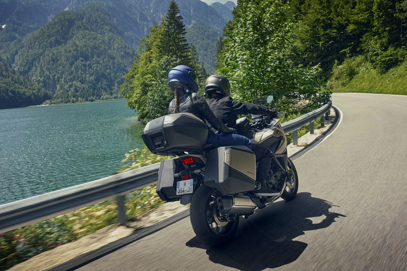 Honda NT1100 ES DCT (2026) - Image 9