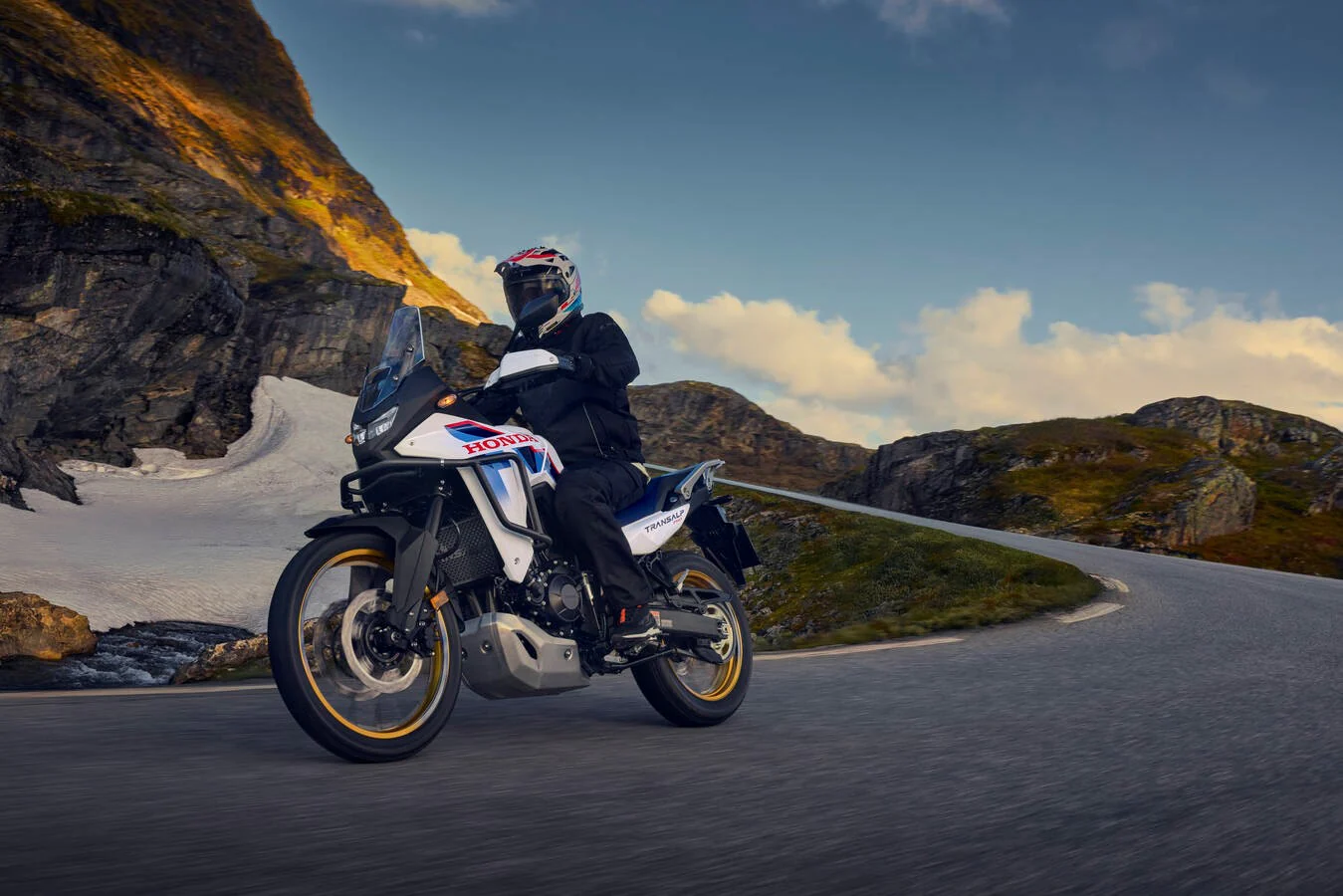 Honda XL750 Transalp (2026) - Image 4