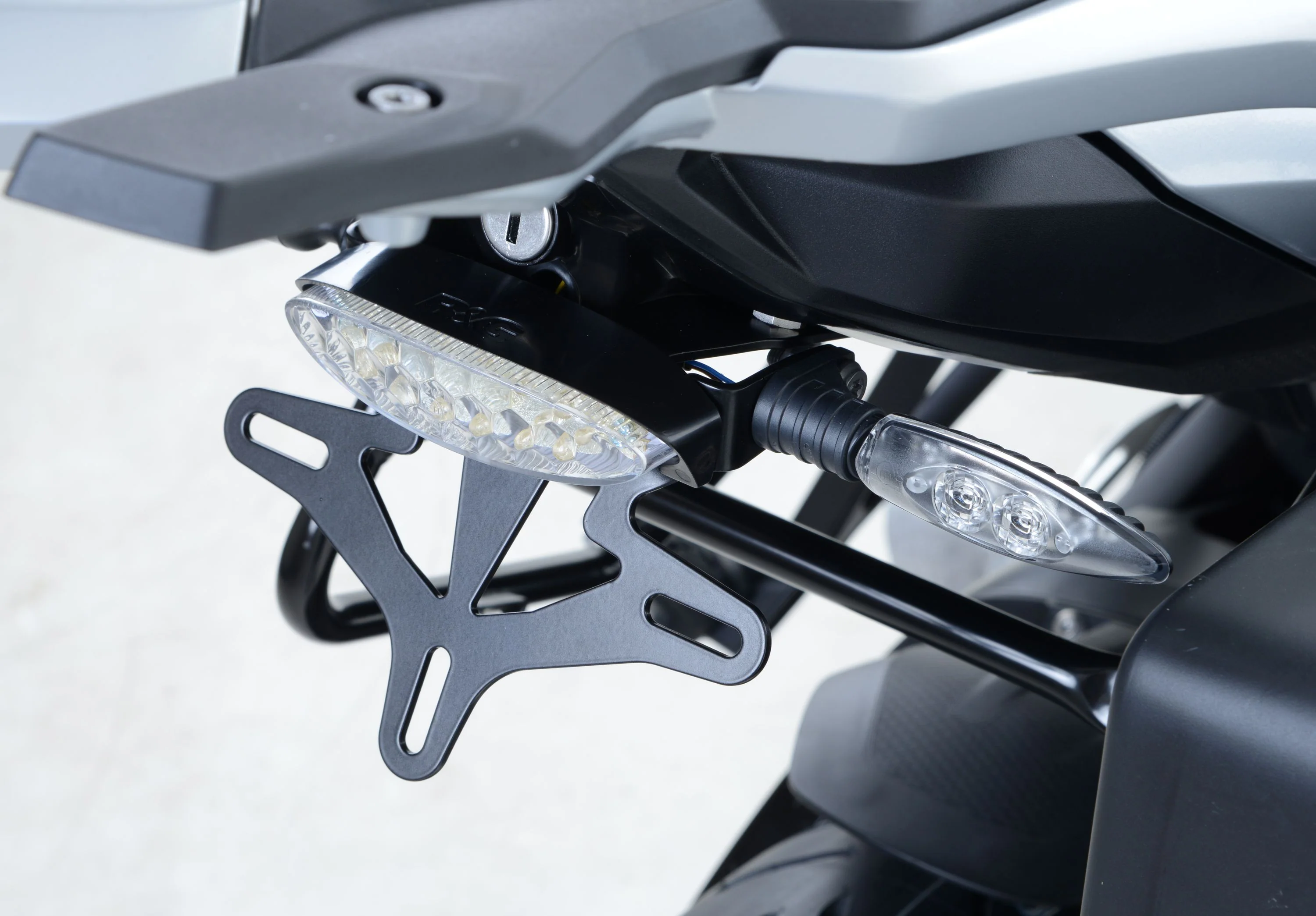 Skiltholder, R&G. Passer til BMW S 1000 XR - Image 3