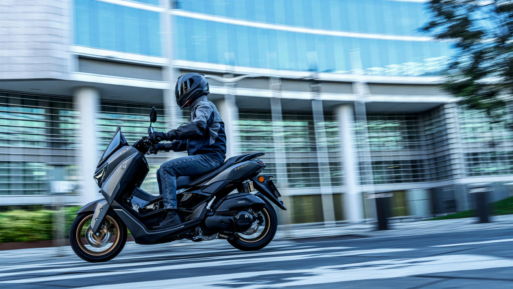 Yamaha NMAX 155 Tech MAX (2026) - Image 6