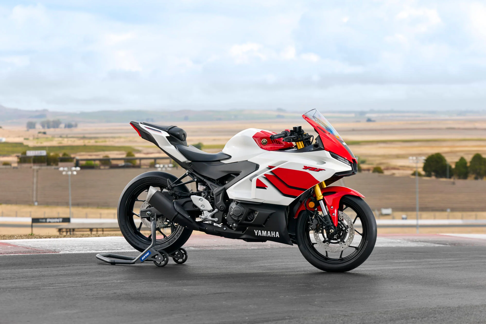 Yamaha R3 (2026) - Image 15