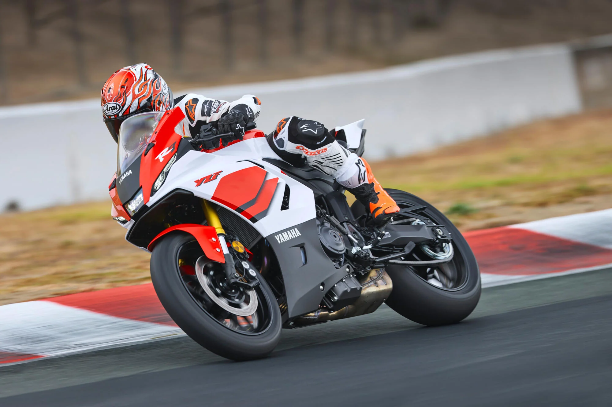 Yamaha R7 (2026) - Image 6