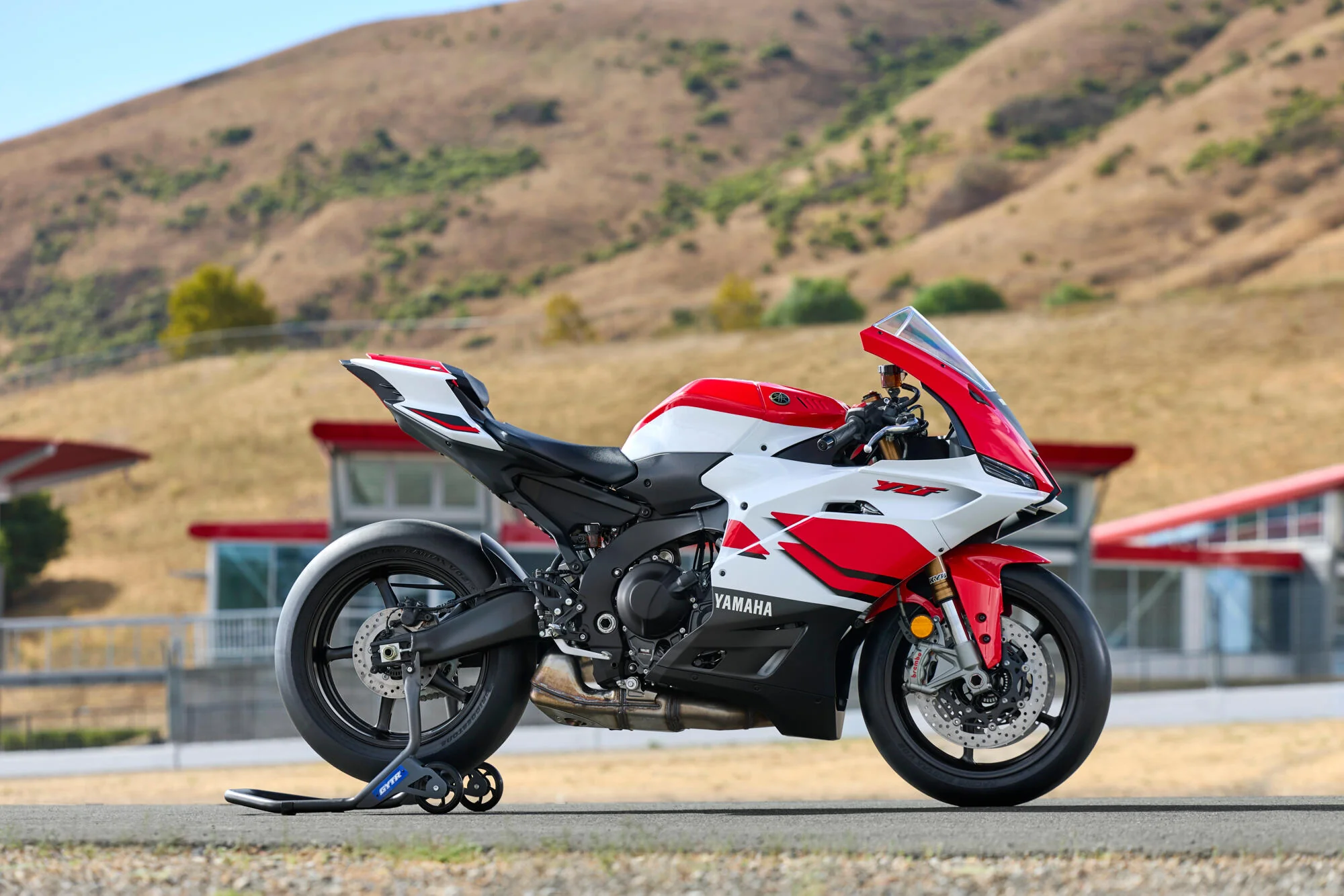 Yamaha R9 (2026) - Image 8