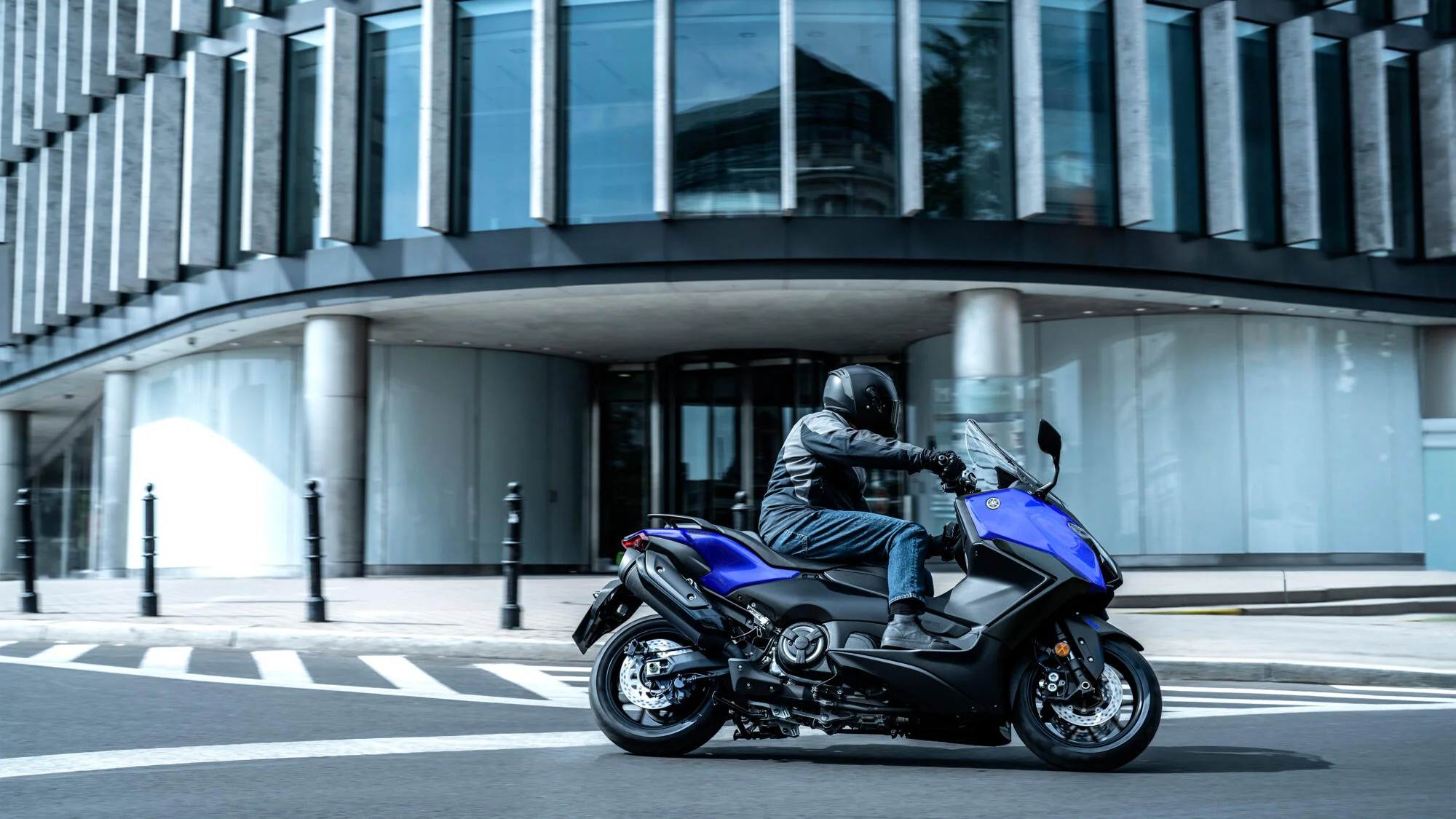 Yamaha T-MAX (2026) - Image 6