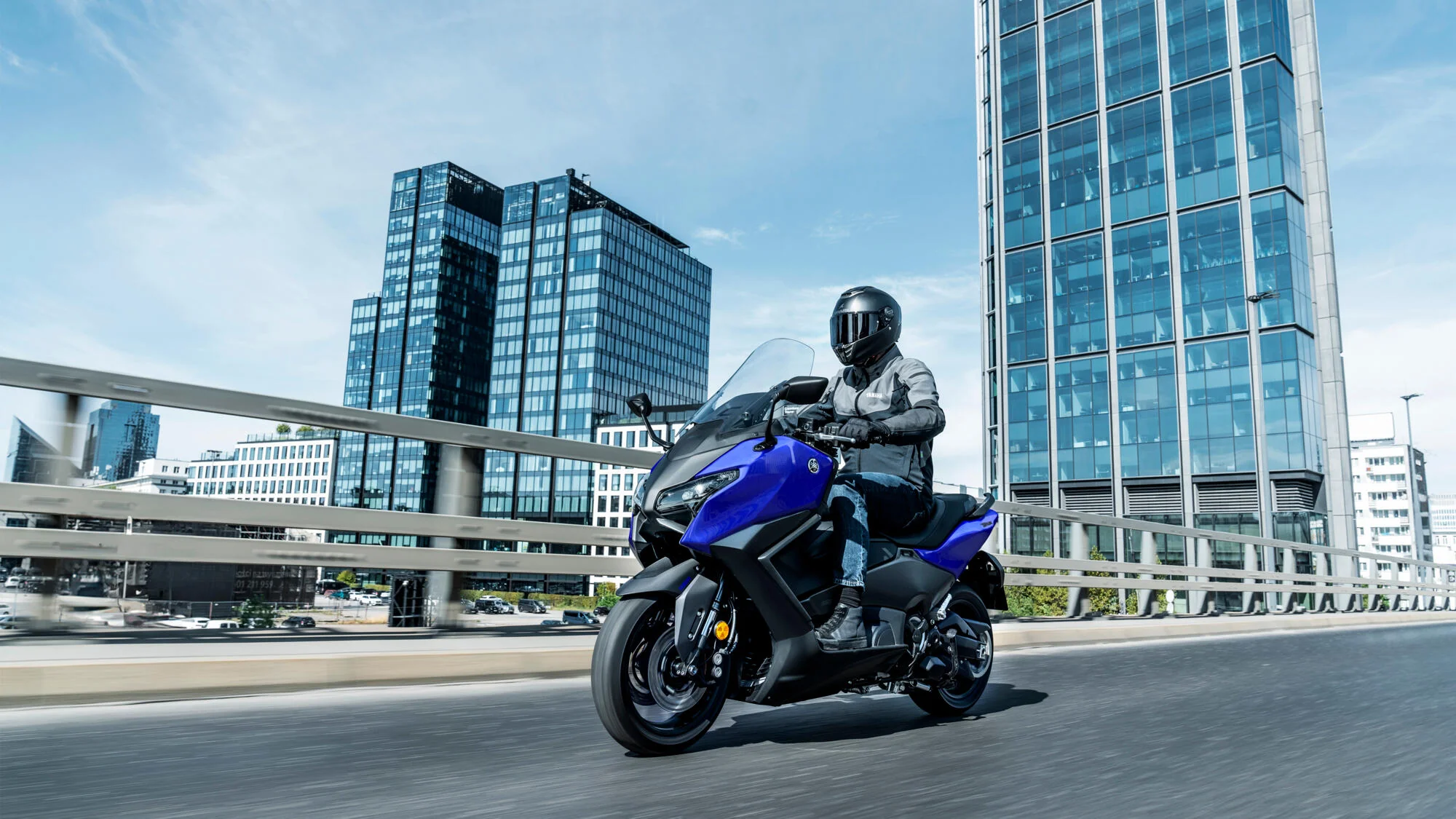 Yamaha T-MAX (2026) - Image 8