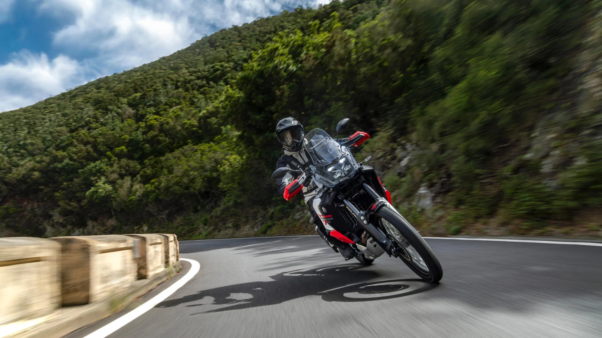 Yamaha Tenere 700 World Raid (2026) - Image 7