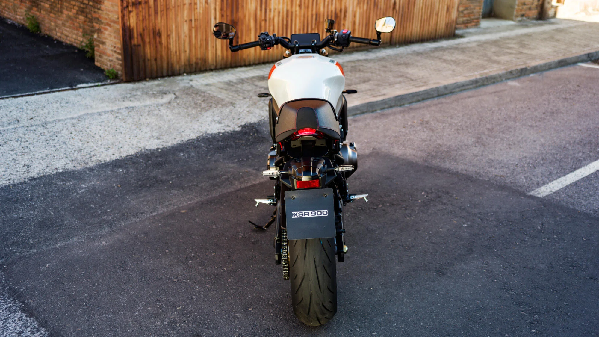 Yamaha XSR900 (2026) - Image 4