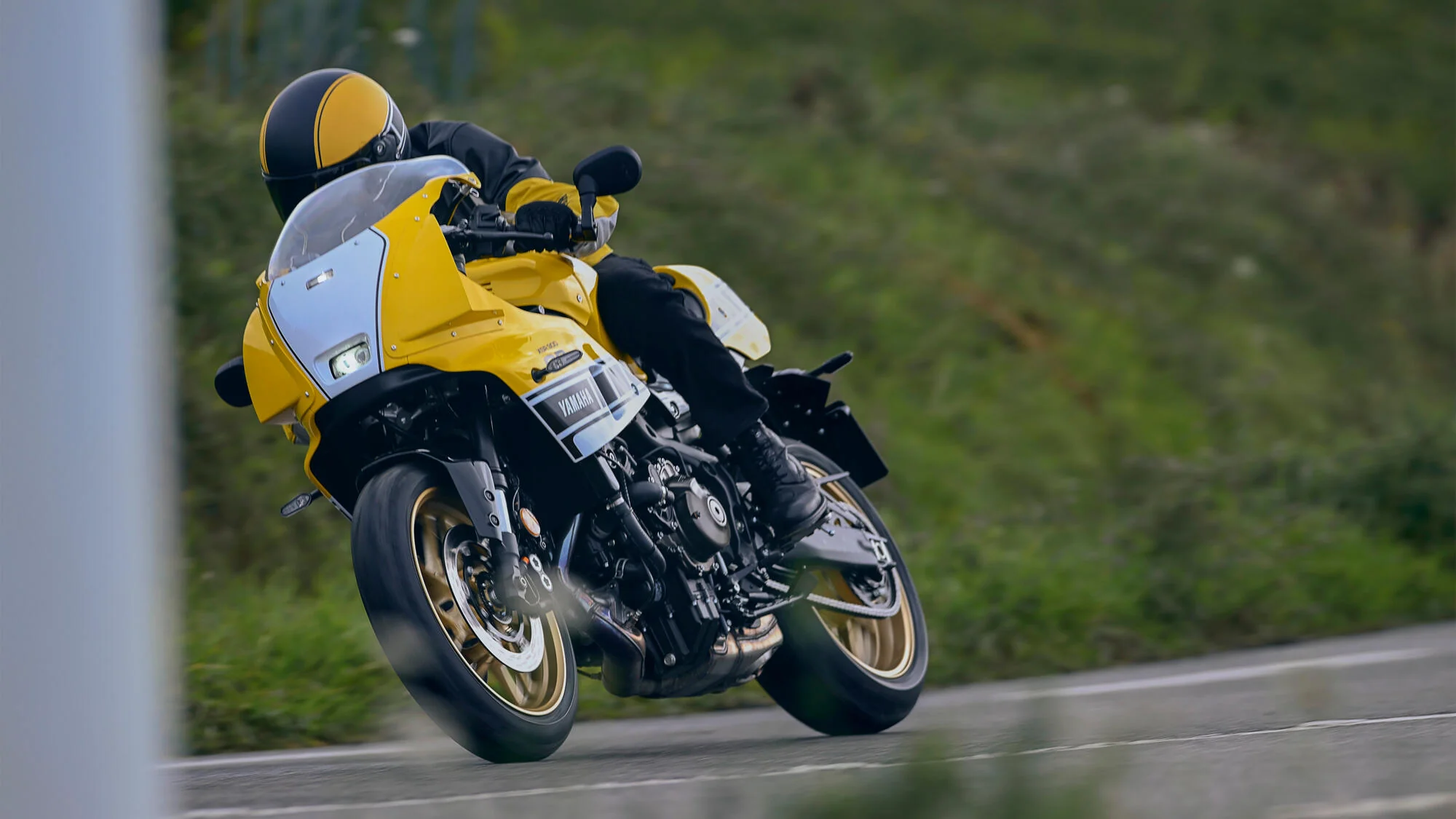 Yamaha XSR900 GP (2026) - Image 10