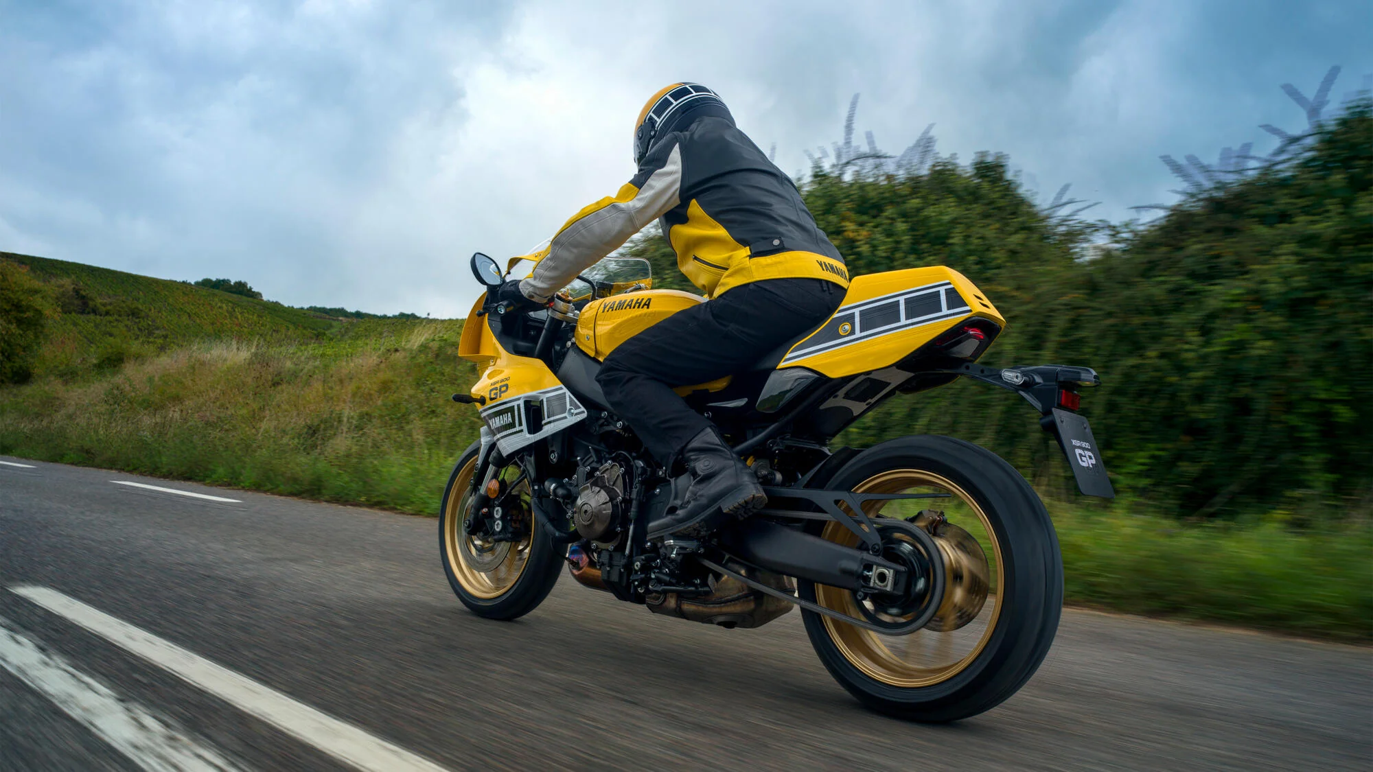 Yamaha XSR900 GP (2026) - Image 8