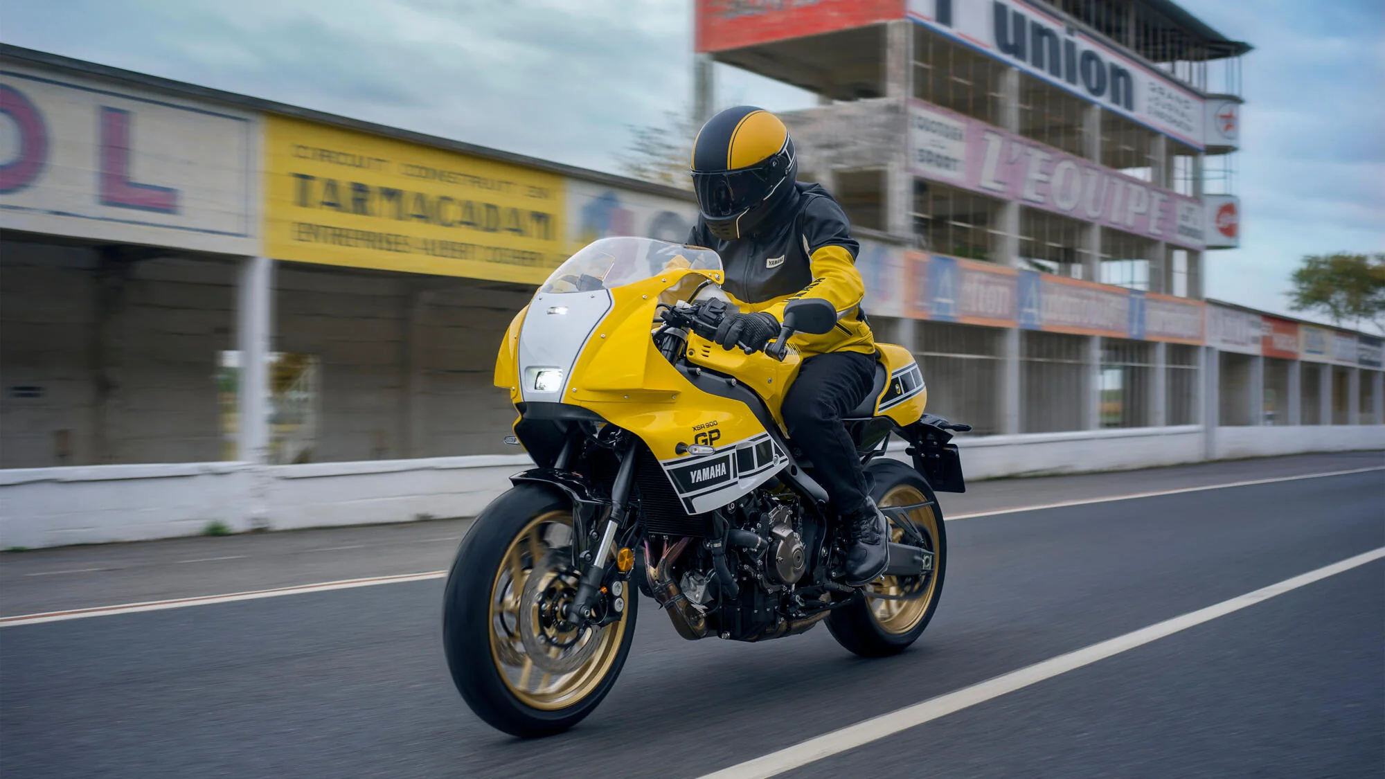 Yamaha XSR900 GP (2026) - Image 9